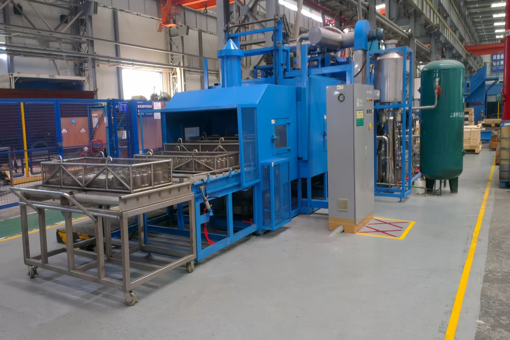 Tunnel cleaning machine